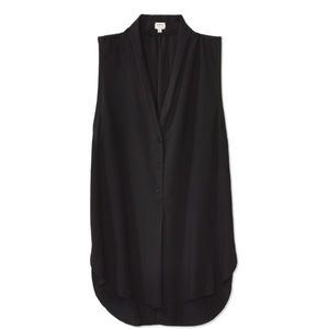 ✨Aritzia Wilfred ‘Freja’ | Crepe Sleeveless Draped V-Neck Blouse Tank